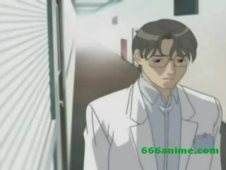 Fabulous bystiga animen scientist går turned på och fucks patienten