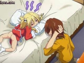 Chudé anime blondýna berie veľký phallus